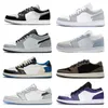 Toppkvalitet Jumpmans Mens 1 basketskor Låg 1S Womens Blue Moon Red Banned Bred Black White Wolf Grey Toe Court Purple Game Royal Unc Shadow Lucky Green Sneakers