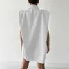 Kadın Bluzlar Gömlek Kadın Streetwear Kolsuz Tops Yaka Boyun Düğmeleri Gevşek Katı Renk Rahat Parti Kulübü Yaz Beyaz / Mor