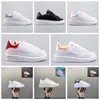 2022 New Youth Kids Fashion Chaussures Blanc Rouge Noir Dream Blue Sneaker surdimensionné Sneaker Semelle en caoutchouc Cuir de vachette souple Baskets à lacets Patchouli Sports 26-35