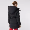 2022 Winter Outdoor Leisure Sports Dames Down Jacket Witte Duck Winddicht Parker Lange lederen kraag pet Warm Real Wolf Fur Stijlvolle klassieke avontuur Parkas