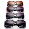 9925 여름 고품질 유명한 선글라스 대형 플랫 탑 레이디스 일요일 안경 체인 여성 스퀘어 프레임 패션 디자이너 포장 상자