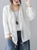 Jackets femininas femininas feminino linho de algodão de verão 2022 estilo simples cor sólida cor solteira confortável fêmea de protetor solar com capuz de casacos de brancos