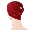 Capéu de turbante elástico cor sólida mulher lenço de cabeça quente bonnet interno hijabs boné muçulmano hijab femme wrap head rabond