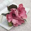 Dekoratif Çiçek Çelenkleri 4pcs/Paket El yapımı Büyük Manolya Çiçek Vintage Dekor Eva Yapay Ev Dekorasyon Gelin Çiçekler