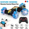 24G 4WD CAR DE SENTENCIA DE GESTURA COCHO REMOTO CAR 360 ° Allround Drift Twisting Offroad Dancing Vehicle Kids Ways W Lights 220815