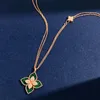 Nuevo llega Largo Trébol de cuatro hojas Colgante cadena de suéter Collares Joyas de diseñador Oro Plata Madre de perla Flor verde collar Cadena de eslabones Regalo para mujer