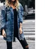 Kvinnorjackor Fashion Women European och vackra mellanlängd Rippad denim Trenchrock med långa hål faller fast färgrockskvinnor