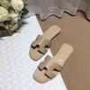 Women Designer Slipper Luxury Slides Flat Slippers Ladies Beach Sandal Classical Woman Shoes Y220527