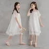 Robes de fille 2022 Été Filles Robe Brodée Floral Dentelle Enfants Pour Fille Princesse Costume Adolescent Enfants Vêtements De Mariage