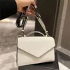 Dampåsar Flipkart Designer Luxury Women Saffiano Monochrome axelväska kedja svart vit crossbody handväska läder mode väskor