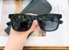 Occhiali da sole a specchio quadrato blu lucido Black Frame Black Occhiali da sole Sonnenbrille Wrap Occhiali DA Sole UV Eyewear con scatola