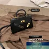 Högkvalitativ delikat Mini Soft Leather Crocodile Pattern Bag Portable Messenger Small Handväska kvinnliga väskor Märke Fashion Design Purse