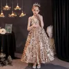 Klänningar 2023 Gold Crystal Flower Girls Dress Pageant Dresses Ball Gown Pärlad Blingbling Toddler Spädbarnskläder Little Kids Princess Birth