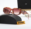 Designerskie okulary przeciwsłoneczne Klasyczne okulary Gogle Outdoor Beach Okulary przeciwsłoneczne dla mężczyzny Kobieta Mix kolorów Opcjonalny trójkątny podpis