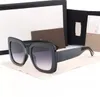 Lyxiga solglasögon Designermode för män Kvinna Metall Vintage ray Solglasögon Sommar Herrstil fyrkantiga ramlösa solglasögon