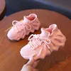 2022 Новая детская дизайнерская спортивная спортивная обувь детские мальчики и девочки повседневные беговые кроссовки для детей на открытом воздухе дышащие размеры 27-35 с обувью