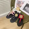 Ontwerpers slippers dames klassieke huizenglijbanen hoge kwaliteit mode dame schoenen sandalen buiten vrije tijd anti slip waterdichte reis strandschoen goed leuk