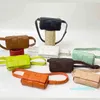 Bolsos de noche de diseñador para mujer Bolsos Tejidos Cadena a cuadros Cintura Mensajero de cuero Bolsa de pecho