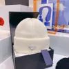 Designer Beanie Caps Man Woman Skull Caps Fashion Winter Warm Hats Knitting Breathable Hat 6 Colors