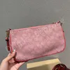 Borsetta L'ultima borsa a tracolla rosa da donna Baguette Fashion Lady Sweet All Match Peso proprio Molto leggera e resistente allo sporco