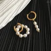 Hoop Huggie Orecchini pendenti in oro 18k con perle d'acqua dolce asimmetriche Cerchio Ciondola due modi per indossare gioielli da sposa insoliti a gocciaHoop Kirs22