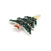 30 pc's/kavel aangepaste hangers groene strass kerstboom met gele emailster charmes voor kerstcadeau/decoratie
