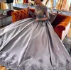 Abiti da festa Generoso argento maniche lunghe Ball Gown Prom Dress 2022 Appliques in pizzo Abiti da sera formale Spettacolo di lusso Celebrità