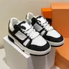 2023 Nya älskare Män och kvinnor Casual Shoes Designer First Layer Cowhide Sneakers TPU Outrole Bizshoes High Quality Fashion Style 38-44