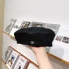 Beralar Moda Mektubu M Siyah Bere Kadınlar Pamuk Bahar Yaz Ressam Şapkası Kadın Koreli Versiyon İngiliz Kız Retro Capsberets Elob22