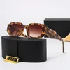 Modedesigner solglasögon Goggle Beach Sun Glasses For Man Woman 7 Färg Valfritt med låda