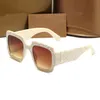 Designer solglasögon för kvinnor lyxiga solglasögon Stylish Fashion Högkvalitet Polariserad för Mens Womens Glass UV400 med låda