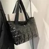 Outono e inverno novo algodão roupas bolsa de fugzinho lattice linha bordada feminina bolsa de ombro grande capacete bolsa de bolsa feminina