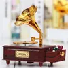 Vintage Gramophone tiroir boîte à musique pour la décoration de la maison cadeau d'anniversaire de mariage figurine boîte à bijoux manivelle carrousel boîte à musique 210319