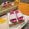 2022 Последние подушки для бассейна MUST MULE Women Fashion Slippers Ladies Summer Sandals Pufpy Style Classic Slides 35-41 Mkjkkk59674