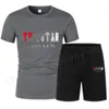 Летняя дышащая быстросохнущая мужская спортивная одежда из двух частей для фитнеса, повседневная футболка Trapstar с короткими рукавами и шорты на шнурке 220704