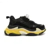 Triple S Pairs 17Fw Men Women Casual Shoes Black Multi Blue Yellow Red Designer Luxury Shoes Low Sneakers Mens old Dad Sneaker Boots