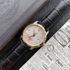Lyxmodklockor för mekaniska armbandsur om Gentleman Business Designer