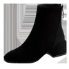 Women Boots Cow Sowede Boots Onkle Boots 22245 سم الطول الخريف والشتاء للأحذية الإناث الإناث الكعب السوستة الكعب 201102