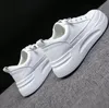 2022 New Women's Shoes Lace Up Leisure Slight Soled Severy Exprative Small White Shoes أحذية رياضية للبيع للبيع صيد الأسماك الحمراء