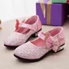 Bekamille Girls Shoes Summer Baby Child Shoes Glitter Rhinestone Single Sandals Cute Fashion Bowknot Party Dancing Shoes G220418