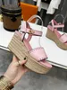 Sandalo a cuneo di dritta Designer Sandals Sandals High Eel Espadrilles Natural perforato Sandalo in pelle di cuoio Slide Slides Outdoor Sho7051033