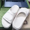 Damsandaler med G Designer Sandaler plattform Slide Herr Flip Flops Sommarskor Mode Bred Slipper med låda