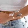 Mode Minimalismus Metall Hohl Schmetterling Armband Mit Verstellbarer Öffnung Für Frauen Hip Hop Asymmetrische Armband Schmuck