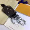 MEN039S av högsta kvalitet och Women039s Key Chain Canvas Famous Designer Luxury Classic Fashion med Box9990378