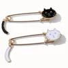 Broches en émail japonais, mignon chaton qui remue la queue, broche de dessin animé, Animal, Badge de sécurité, accessoire de bijoux, Seau22