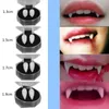 1ペアの歯の牙の義歯の小道ハロウィーンコスチューム誤った固体接着剤義歯接着党の装飾220815