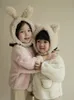Bluzy bluzy dziewcząt Zimowe ubrania dla dzieci zagęszczony dwustronny puszysty płaszcz ciepły koreański bawełniany bluzy