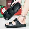 Ciabatte da uomo Pantofole da spiaggia Infradito Uomo Clappers Ciabatte da bagno per interni Scarpe da casa estive Sandali con plateau da donna Moda J220716