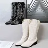 HBP Western Boots Fashion Knee Booties 가을과 겨울 여성 낮은 힐 슬리브 소매 중간 튜브 자수 기사 부츠 레이디스 신발 220802