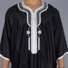 民族服イスラム教徒の男性カフタンモロッコの男性ジャラビヤドバイジュバトーベコットンロングシャツカジュアルユースブラックローブアラブ服p2832